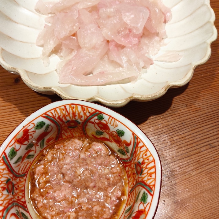 肝醤油で絶品☆カワハギの刺し身